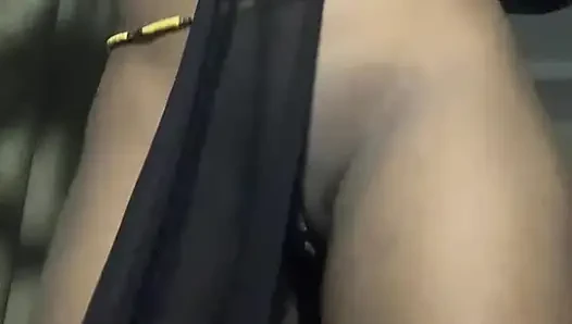 Dewi ebony menari setelah sekolah