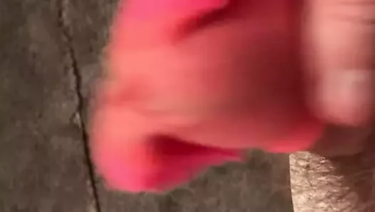 küçüklerde okşayarak