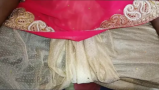 Marathi evli kadın ev yapımı Desi köyüyle sikişiyor