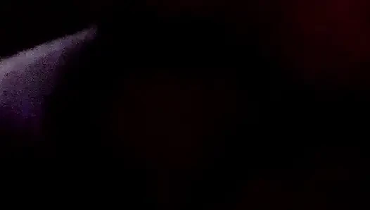 Seksi ayaklı ateşli evli kızıl saçlı kadın arkadan büyük bir büyük zenci alıyor.