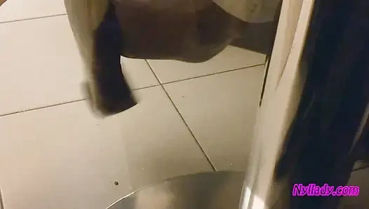 Nyllady Dangling in a Pizzeria