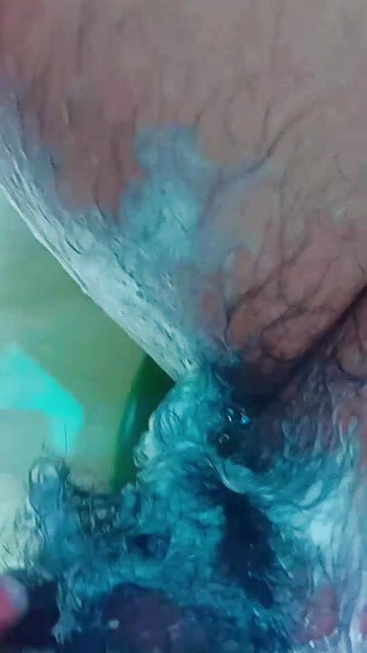 Kate Jaat ke bal Jungle kar diya Khali