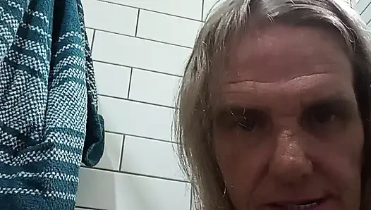 Lizzyyum sd temmuz 2026 banyo yapıyor mastürbasyon #17