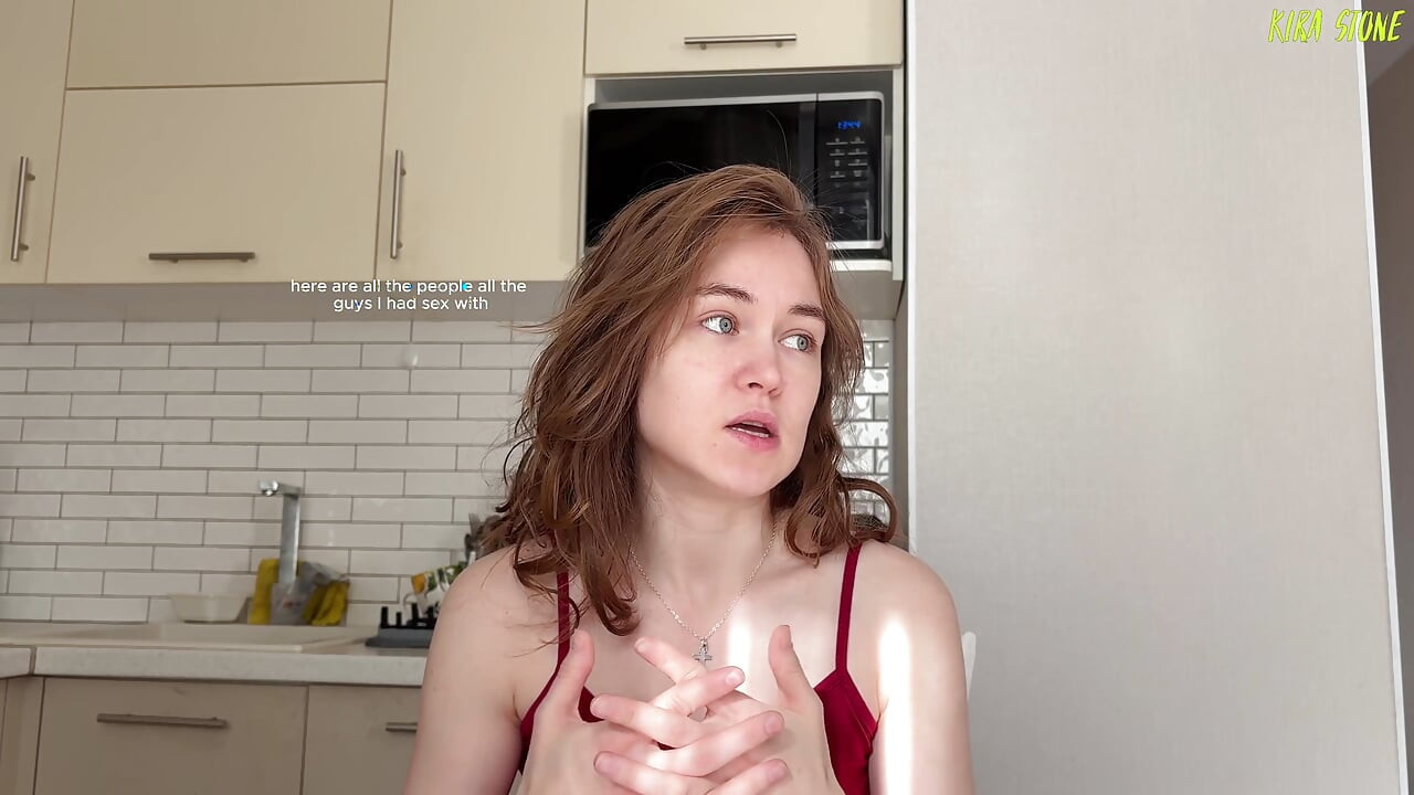 Tu as joui avec un pénis ? Tu as joui avec la langue ? Est-ce qu’elle a joui du tout ? Qui la fait jouir ?