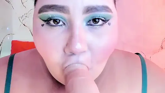 Latihan nyepong sampai tenggorokan: aku nggak bisa nyepong kontolku