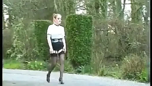 Vivienne Outdoors