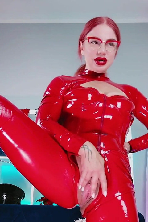 JOI Pee Countdown in a Red Latex Catsuit HD Mp4