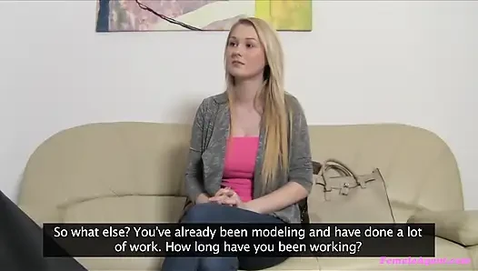 Female agent - si cantik rambut pirang antonya & bosnya lagi asik fingering memek beceknya di kantor 69