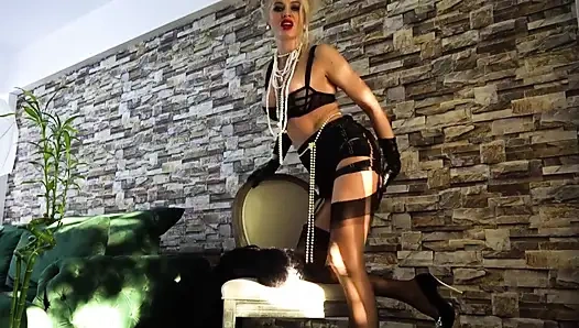 Homewrecker Pantyhose Fantasy