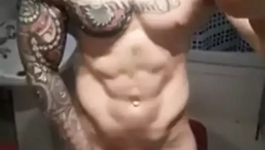 Hott uber fit tatt muscle lad