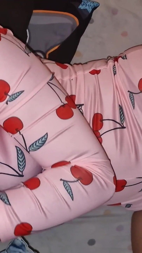 My best friend caught me reading a book alone in my room, it gets horny and we ended up fucking hard without a condom | Clip 1