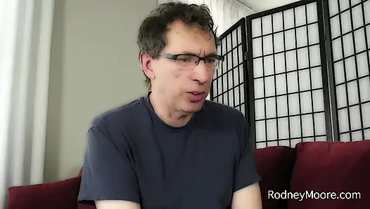 Hope Howell lures si ayah tiri yang lagi dientot habis-habisan sampai mengerang keenakan