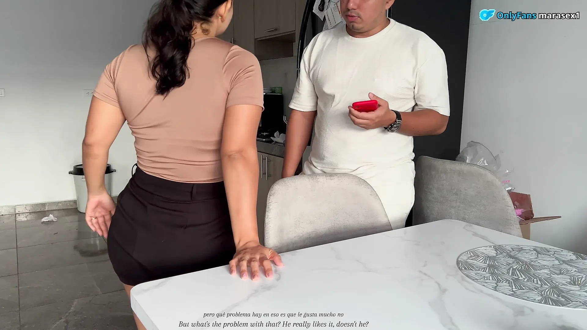 blowjob,couple,big ass,latina