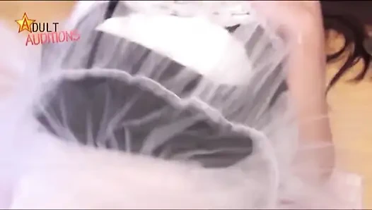 Audisi pembantu Katie Star