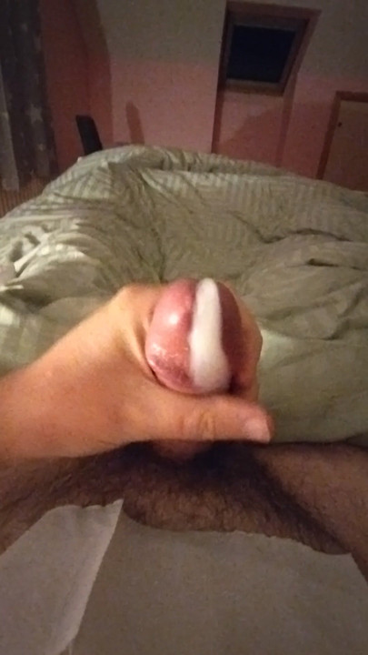 Solo cumshot