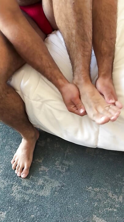 I Feet size is XXL ( US 13 - EU 47.5 )