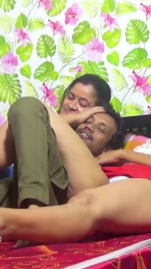 Indain Two Bahu Get Fucked In Her Tight Pussy duriing daytime ( Hindi Audio ) | Clip 3