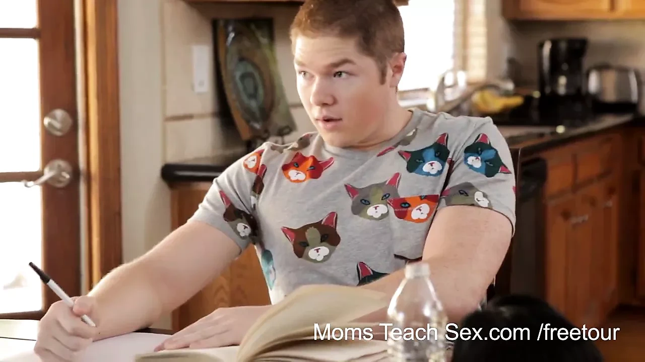 妈妈们教性 - 继母把学习时间变成了性爱时间