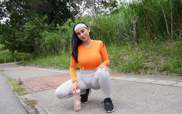 Fake Coach Takes Advantage of Me to Fuck My Huge Ass -jenifer Play