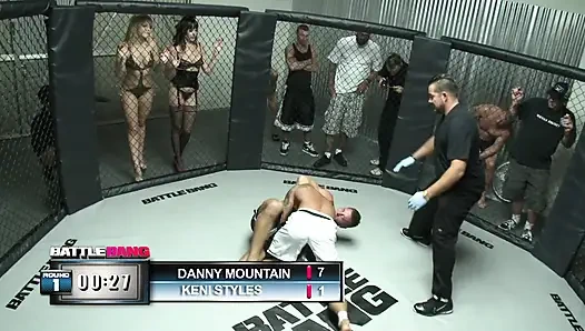 Strong bumped snatch of Randy Bitch fuckhole looks fine full of sperm