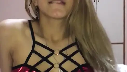 YOUNG LATIN GIRL LOSES HER VIRGINITY