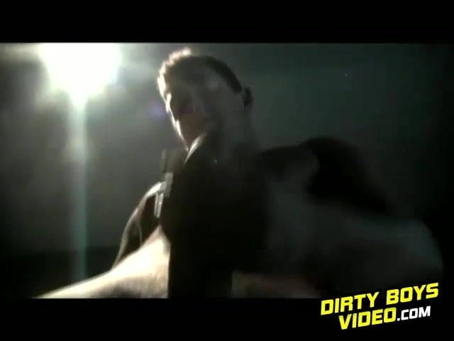 Cody fa un grosso carico alla cabina video