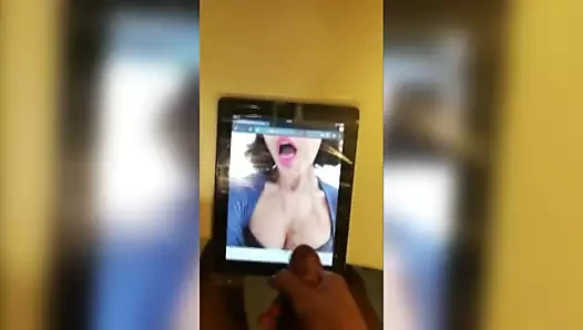 Ipad için çok fazla boşalmak, tinysimone haraç