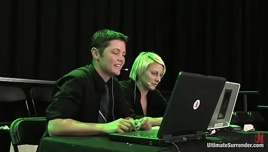 Bearbeitete Version von 19. August Live Halbfinale spiel
