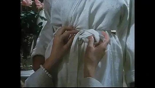 Sarah young in: prima parte si agen seksi - (film lengkap asli, tanpa editan)