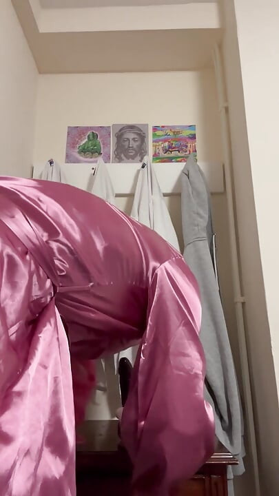 Jess Silk cavalga vibrador