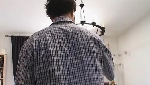 Amateur französisches schätzchen reitet schwanz beim casting