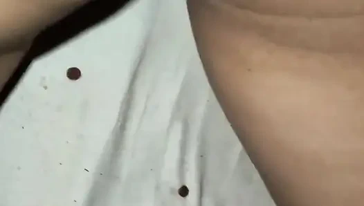 Rekaman seks romantis pasangan india! Hot banget!