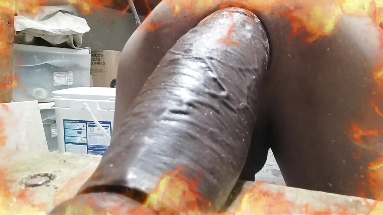 Enorme Polla Negra Destroza Al Gloton