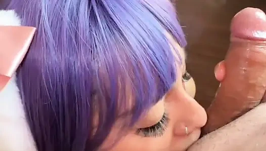 Я обожаю быть покорной маленькой шлюшкой