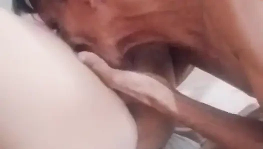 Ketika datang memek . prinsip-prinsipku pertama-tiri makan memeknya juga karena setiap wanita membutuhkan dan menginginkannya