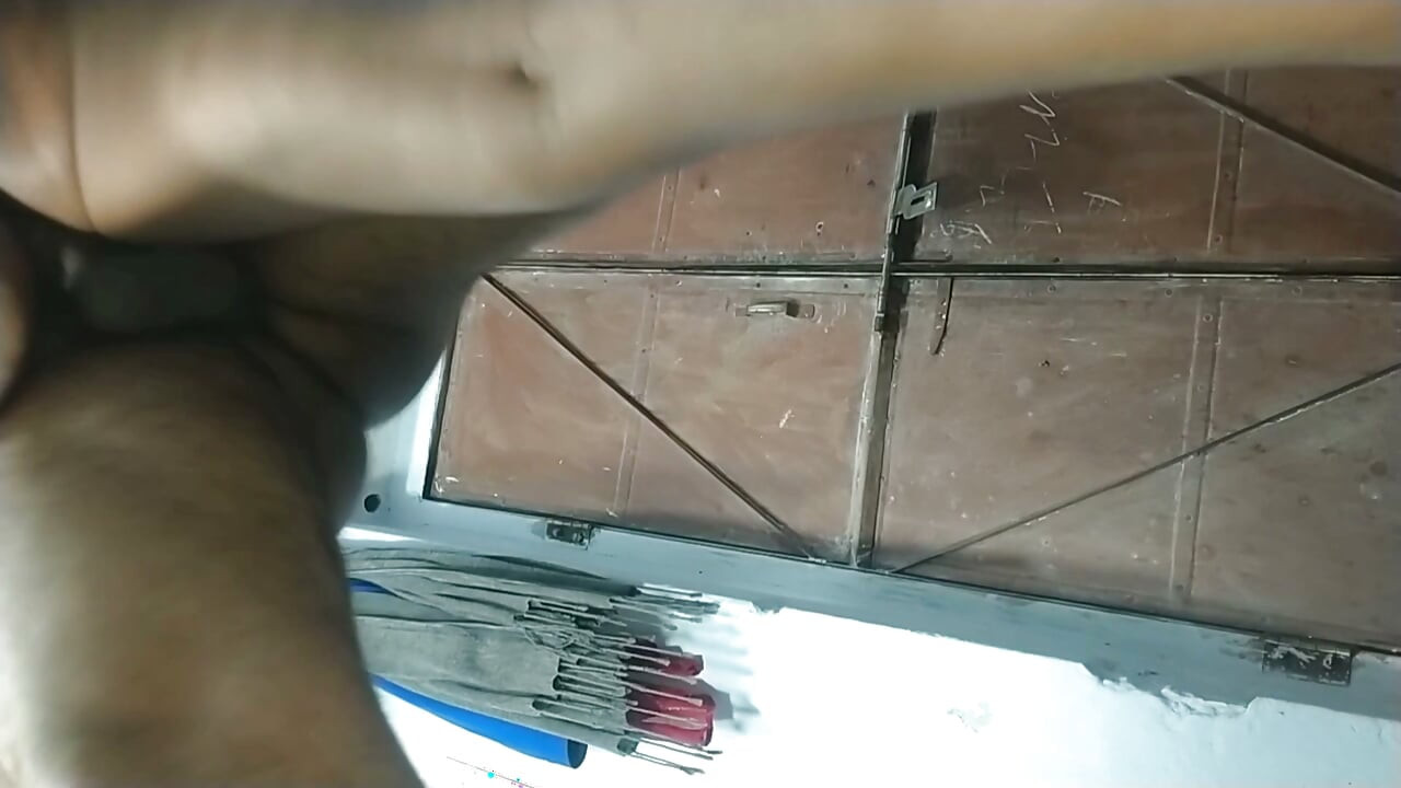 Seks buru-buru. Rekaman seks asli. pasangan kepergok lagi ngentot habis-habisan di depan kamera Video viral kakak ipar india