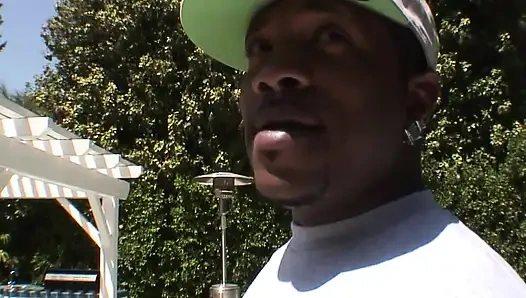 Tilki Her Şeyi Yiyor (Bölüm 2)