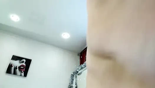 Olgun Rus kadın kocasının yarağının bir rahibesi .!.