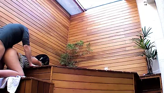 I the Married Brunette Without Her Husband Knowing