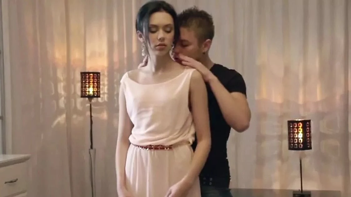 He fucks her in the mouth and cums