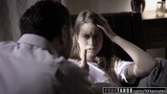 Čisté tabu Jill Kassidy napálená doktorem k sexu