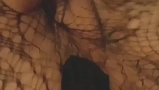 Я трясу своей задницей и киской