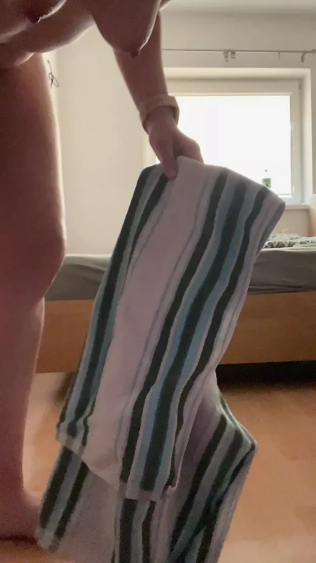 Blowjob, Braces, Squirt, Doggystyle, Gagreflex