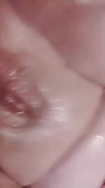 Nếu bạn đã không đặt một cái gì đó kỳ lạ trong âm hộ của bạn gây khó chịu, ngày đã đi vào chất thải.