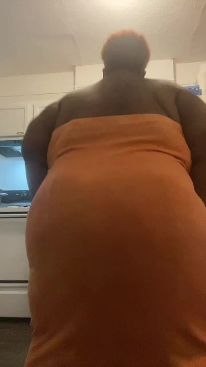 Apenas uma bunda no ar