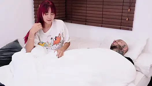 Perawat panas memberi suami saya blowjob untuk meringankan penyakitnya