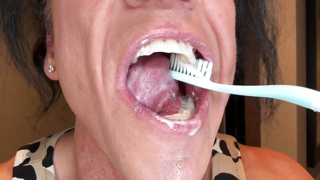 Tanrıça Kandys yaramaz oral rutin