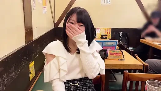 A118F09 A black-haired, pure-looking woman who is a complete mimicry of a man-eating! A wildly lewd sex that gives it her all, unique to One-Night!