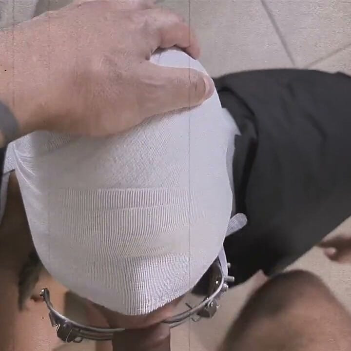 Mummified Human Hanger & POV Throat Use