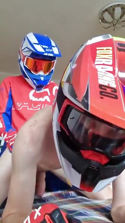 Motorcyclist Fucked a Guy in Mxhelmet
